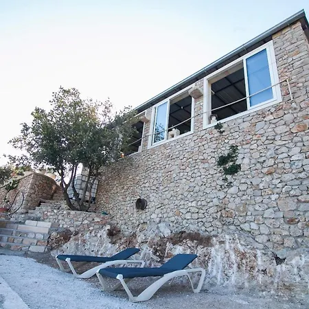 Robinson Orpheus 公寓