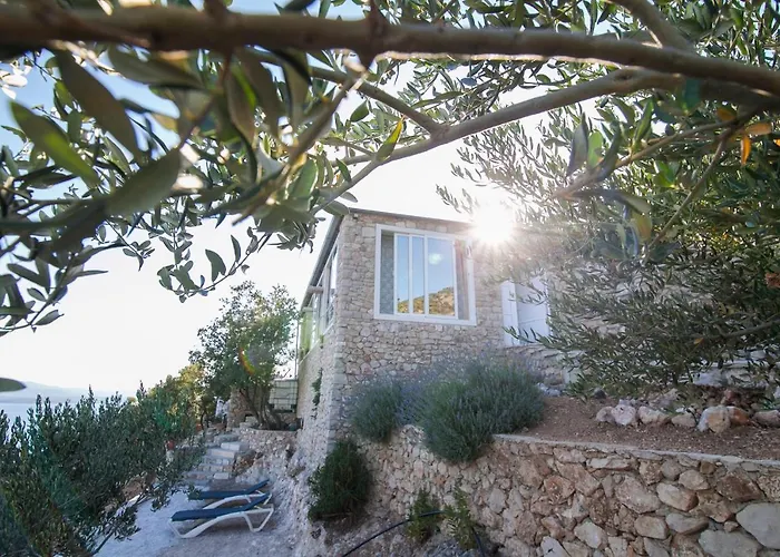 Robinson Orpheus アパート